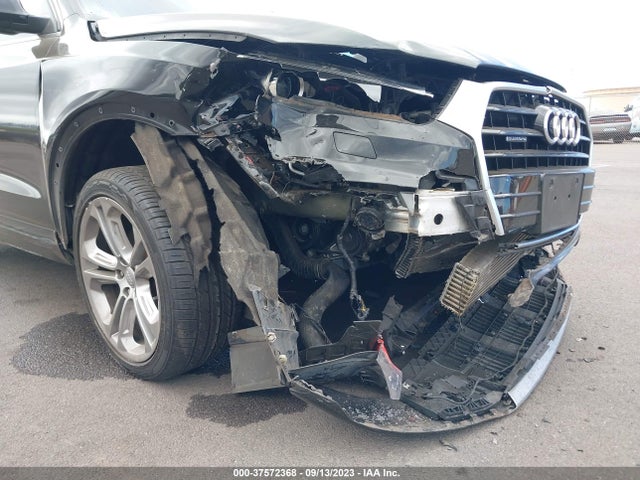 WA1EFCFSXGR024580 Audi Q3 Premium Plus