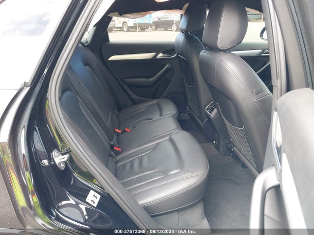 WA1EFCFSXGR024580 Audi Q3 Premium Plus