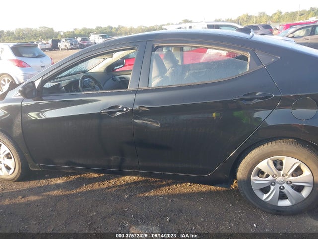 Hyundai ELANTRA SE 2016 5NPDH4AE6GH774441 Image 15