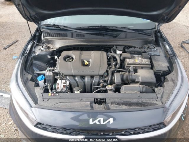 3KPF24AD8PE572058 KIA Forte Lxs