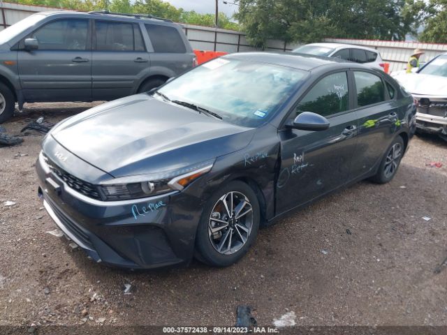 3KPF24AD8PE572058 KIA Forte Lxs