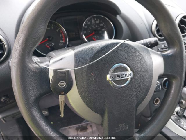 JN8AS5MV0EW700692 Nissan Rogue Select S