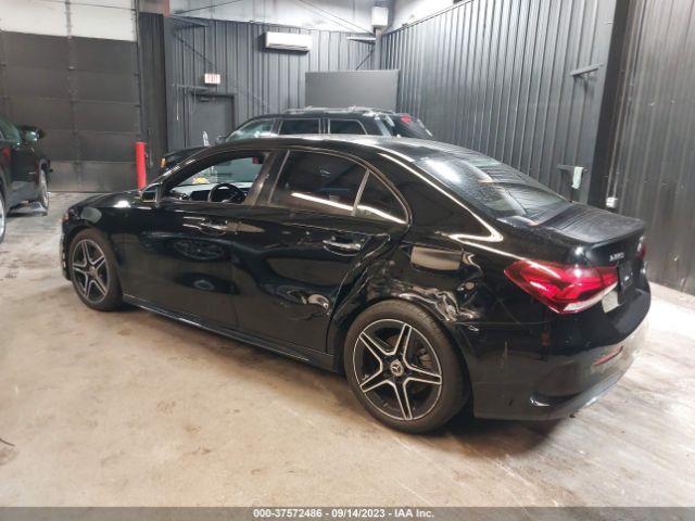 W1K3G4FB5MJ283686 Mercedes-Benz A-class A 220