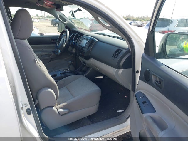 Toyota Tacoma Prerunner 2015 5TFJX4GN4FX044060 Image 5