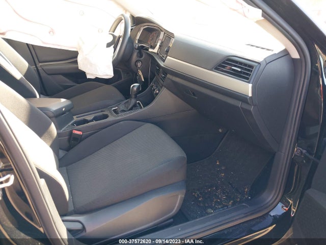 3VWC57BU4KM040604 Volkswagen Jetta S/se/r-line
