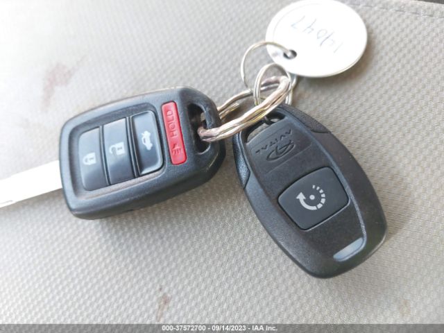 19XFB2F57EE009697 Honda Civic Sedan Lx