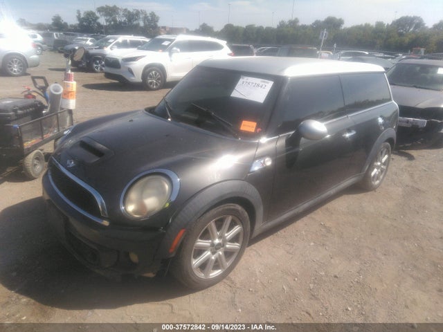 2011 MINI COOPER S CLUBMAN WMWZG3C52BTY36211 Photo 1