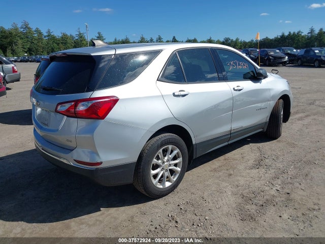 Chevrolet EQUINOX LS 2018 2GNAXREV0J6180461 Image 4