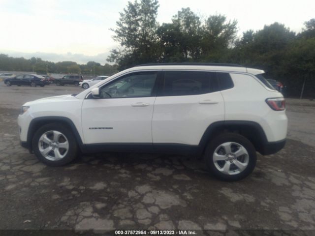 3C4NJDBB5JT223728 Jeep Compass Latitude