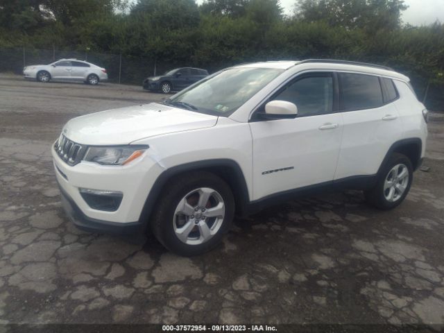 3C4NJDBB5JT223728 Jeep Compass Latitude