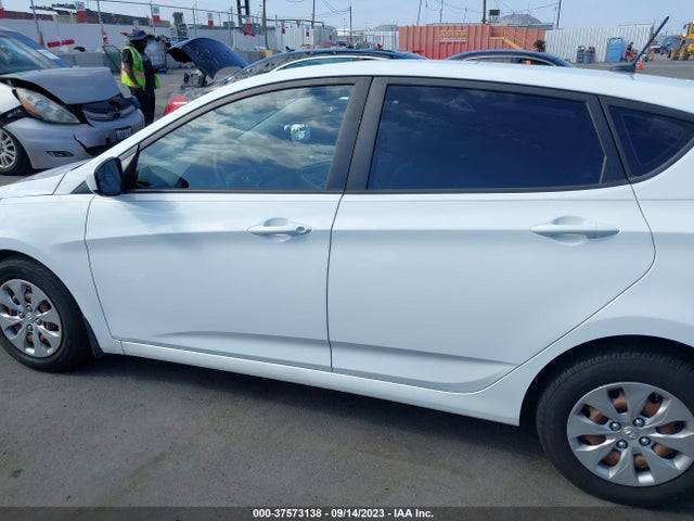 Hyundai ACCENT SE 2016 KMHCT5AE0GU289701 Image 6