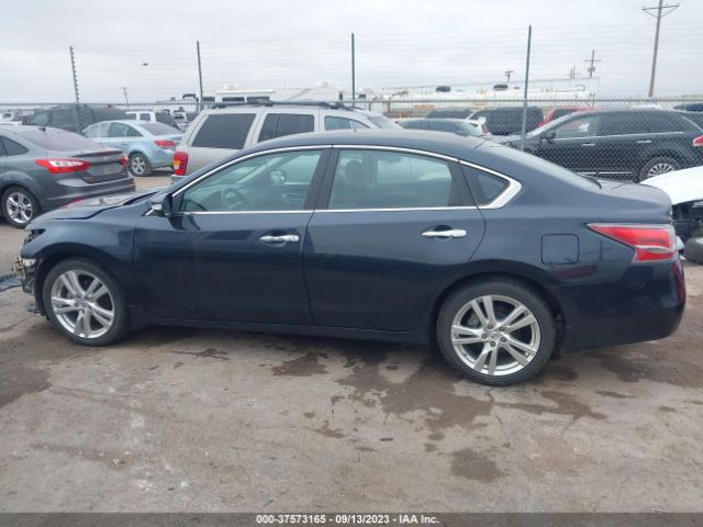 1N4BL3AP5FC194843 Nissan Altima 3.5 Sl