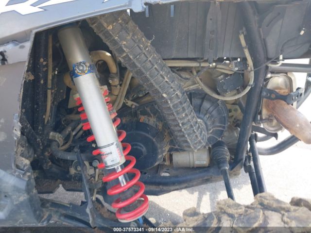 2019 POLARIS RZR 3NSVEE927KF780493 Photo 8