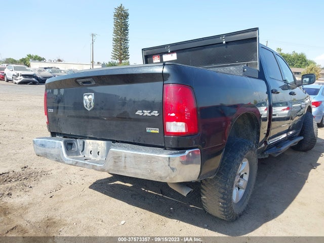 1C6RR7LG1KS595809 RAM 1500 Classic Slt