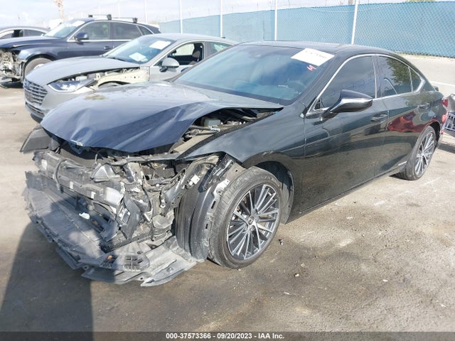 58ADA1C12NU016245 Lexus Es Es 300h