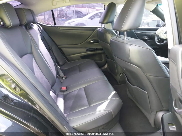 58ADA1C12NU016245 Lexus Es Es 300h