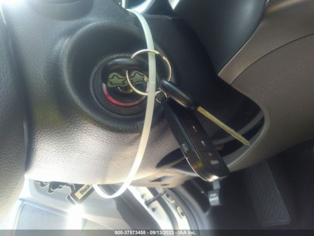 KNAGM4A76F5618163 KIA Optima Lx