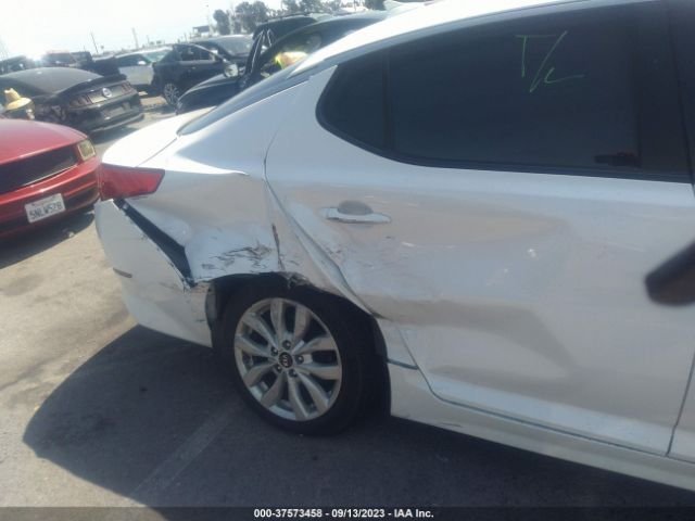 KNAGM4A76F5618163 KIA Optima Lx