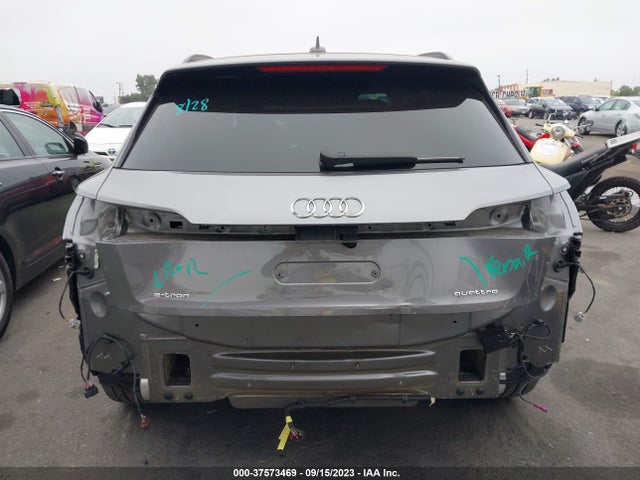 2021 Audi e-tron, VIN: WA1VABGE7MB002025