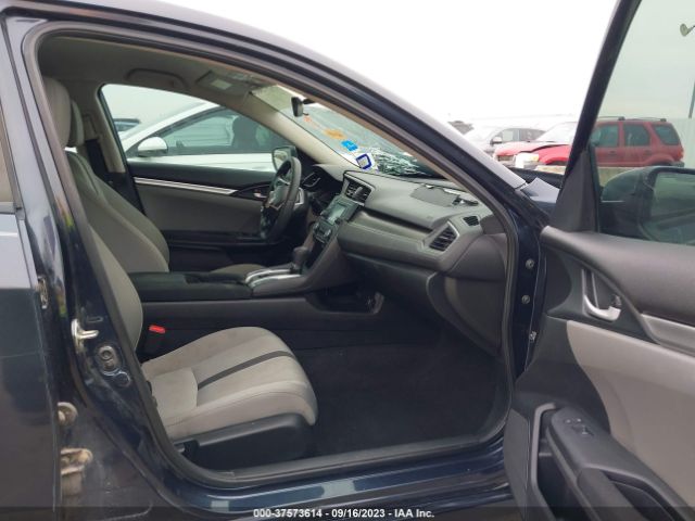 19XFC2F68KE013503 Honda Civic Sedan Lx