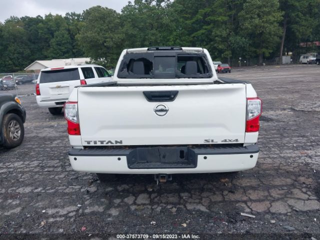 1N6AA1E58JN530262 Nissan Titan Sl