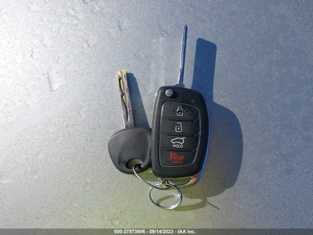 Hyundai Sonata 2.4l 2017 5NPE24AF5HH584503 Image 3