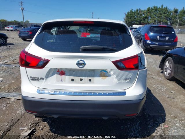 JN1BJ1CP9HW009036 Nissan Rogue Sport Sv