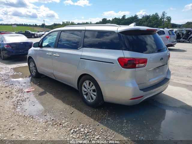 KIA SEDONA LX 2016 KNDMB5C17G6148652 Image 4
