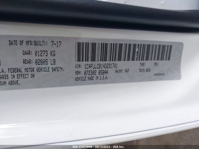 1C4PJLCB1HD231701 Jeep Cherokee Latitude
