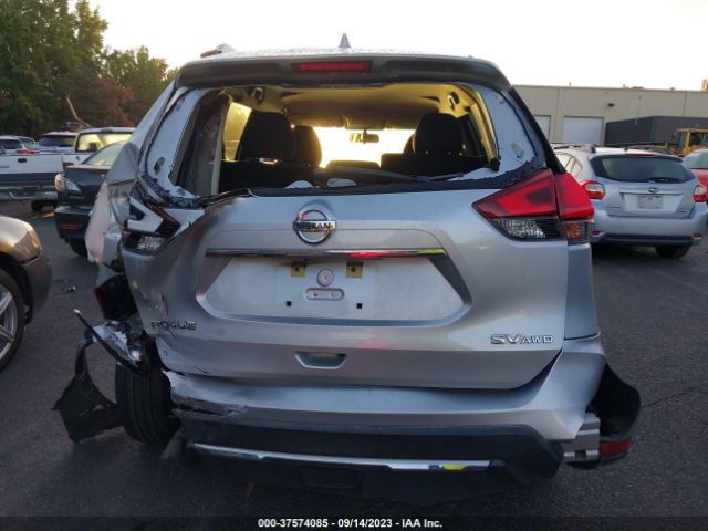 KNMAT2MV0JP572742 Nissan ROGUE SV