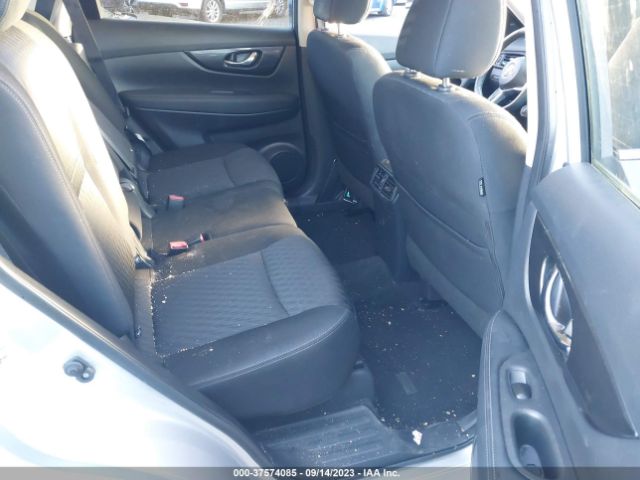 KNMAT2MV0JP572742 Nissan ROGUE SV