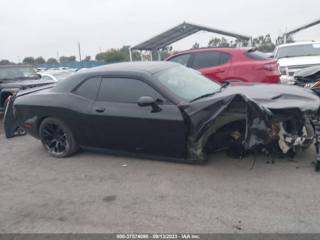 2C3CDZAG5GH221475 Dodge Challenger Sxt