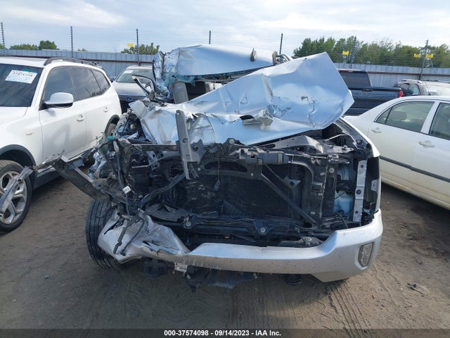 Chevrolet Silverado 1500 2lt 2018 3GCUKREC0JG183478 Image 13