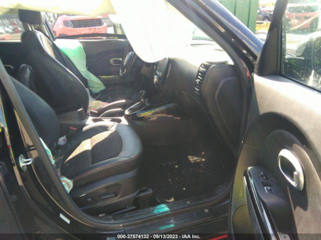 KNDJX3AA9H7494290 KIA Soul !