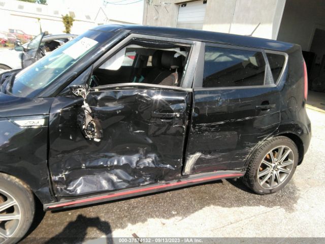 KNDJX3AA9H7494290 KIA Soul !