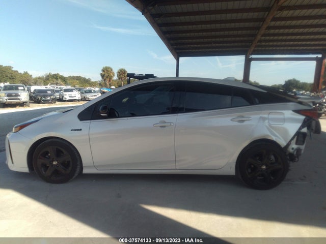 Toyota Prius L 2021 JTDKAMFU7M3126660 Image 14
