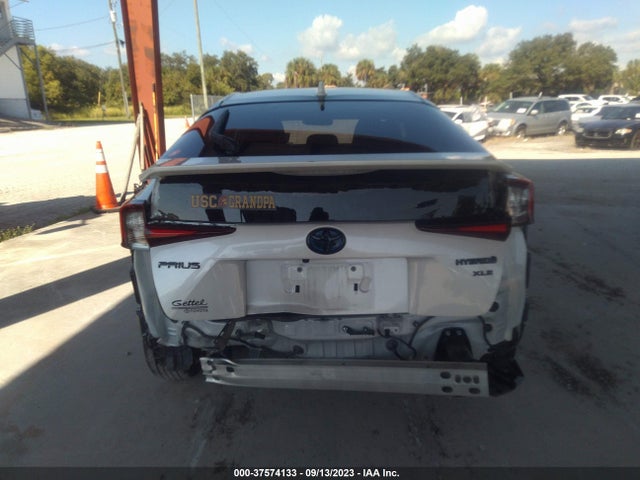 Toyota Prius L 2021 JTDKAMFU7M3126660 Image 16