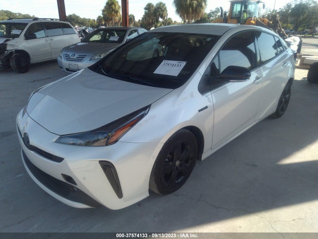Toyota Prius L 2021 JTDKAMFU7M3126660 Image 2