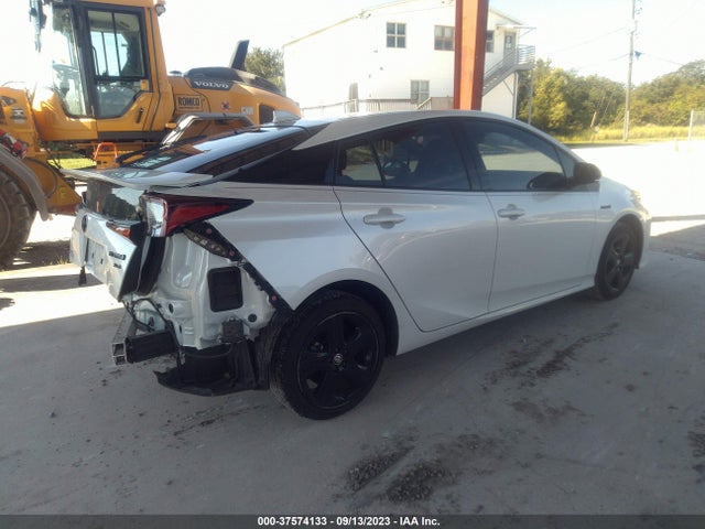 Toyota Prius L 2021 JTDKAMFU7M3126660 Image 4