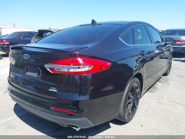 3FA6P0HD6KR177402 Ford FUSION SE