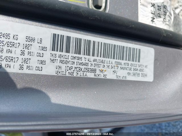 1C4PJMCBXJD563888 Jeep Cherokee Latitude