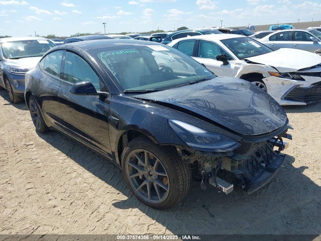 2022 Tesla 3, VIN: 5YJ3E1EBXNF154514