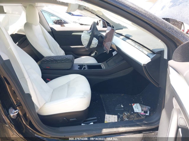 2022 Tesla 3, VIN: 5YJ3E1EBXNF154514