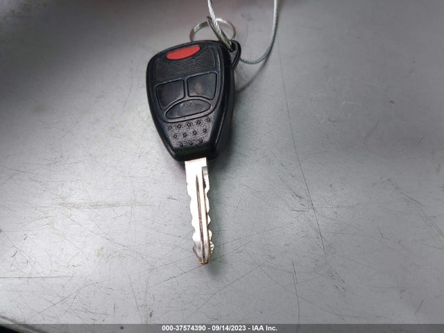 2013 JEEP COMPASS LATITUDE VIN: 1C4NJCEB1DD197337