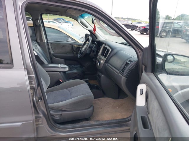 2003 MAZDA TRIBUTE LX VIN: 4F2YZ94193KM21045