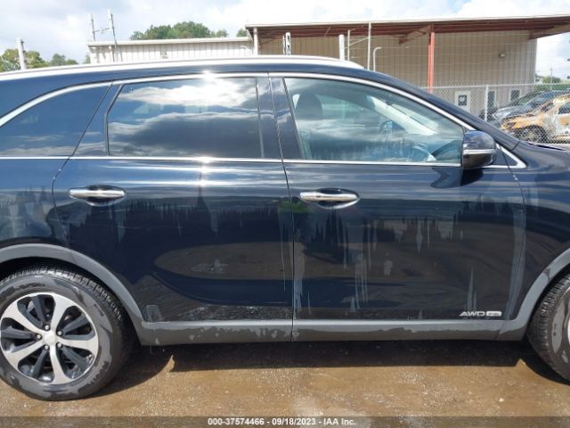 5XYPHDA52HG303814 KIA Sorento Ex V6