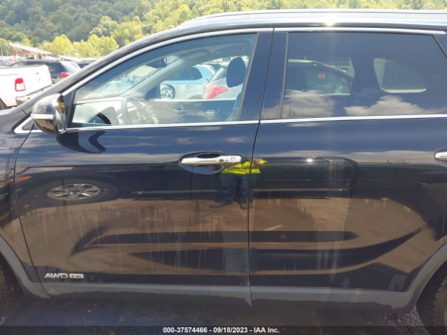 5XYPHDA52HG303814 KIA Sorento Ex V6