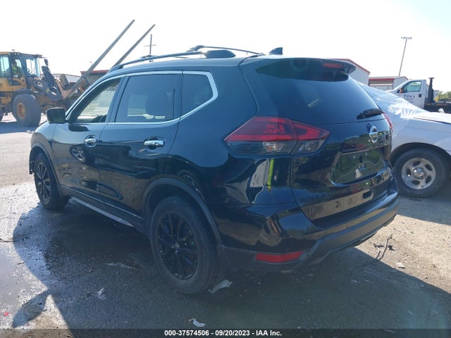 2018 NISSAN ROGUE SV VIN: 5N1AT2MT1JC748828