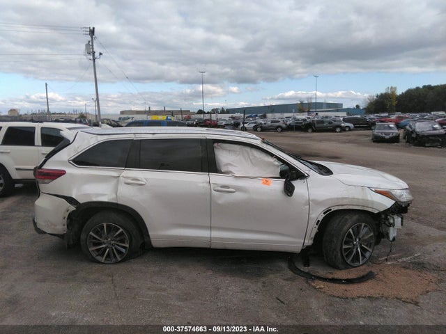 Toyota Highlander Xle/se 2017 5TDJZRFH4HS513983 Image 12