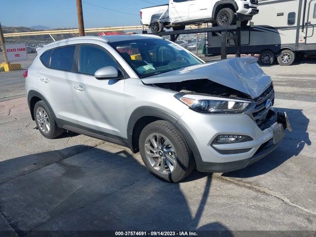 Hyundai TUCSON SE 2016 KM8J33A40GU238573 main image